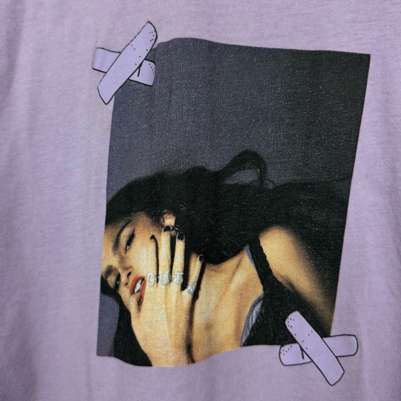 Olivia Rodrigo X Cotton On Oversized boxy t shirt purple sz S - Picture 4 of 6